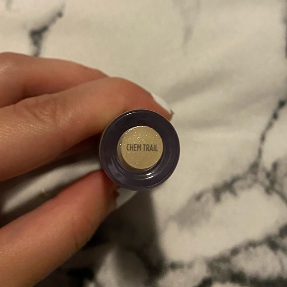 NWOT urban decay liquid moon shadow in Chem trail - Picture 6 of 6